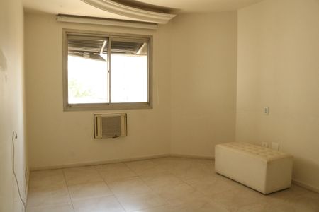 Apartamento à venda com 236m², 3 quartos e 3 vagasSuíte