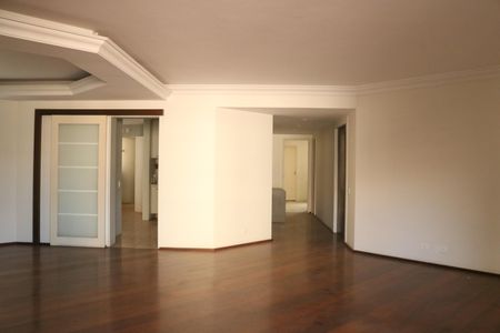 Apartamento à venda com 236m², 3 quartos e 3 vagasSala 1