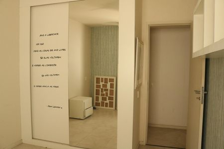 Apartamento à venda com 236m², 3 quartos e 3 vagasQuarto 2