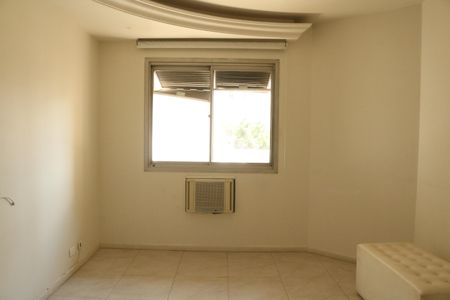 Apartamento à venda com 236m², 3 quartos e 3 vagasSuíte