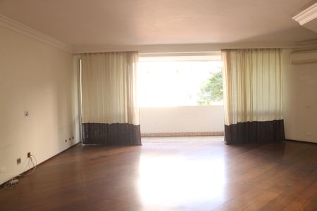 Apartamento à venda com 236m², 3 quartos e 3 vagasSala 1