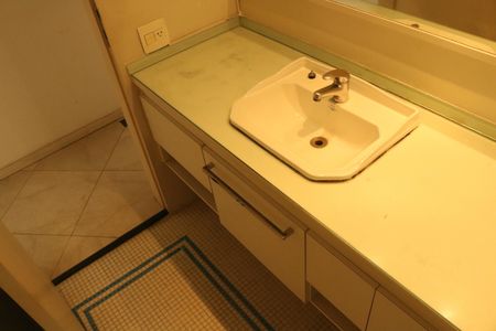 Apartamento à venda com 236m², 3 quartos e 3 vagasBanheiro 