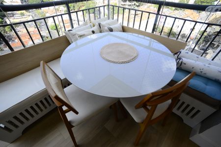 Varanda de apartamento à venda com 2 quartos, 47m² em Vila Mariana, São Paulo