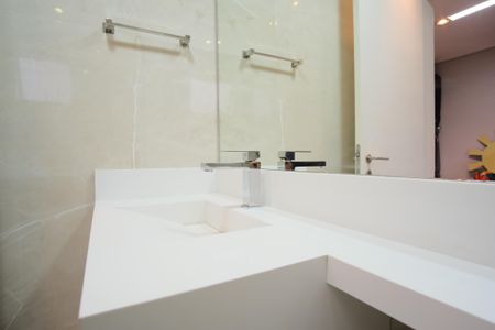 Apartamento à venda com 224m², 3 quartos e 4 vagasBanheiro da Suíte 3