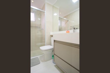 Apartamento à venda com 224m², 3 quartos e 4 vagasBanheiro da Suíte 2