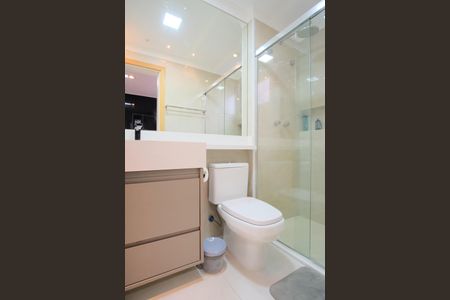 Apartamento à venda com 224m², 3 quartos e 4 vagasBanheiro da Suíte 3