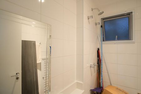 Apartamento à venda com 224m², 3 quartos e 4 vagasBanheiro de serviço