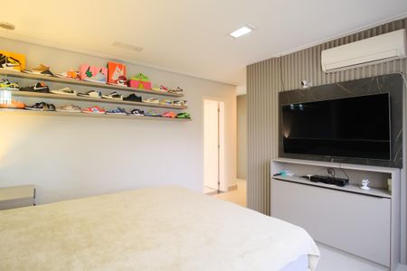 Apartamento à venda com 224m², 3 quartos e 4 vagasSuíte 1