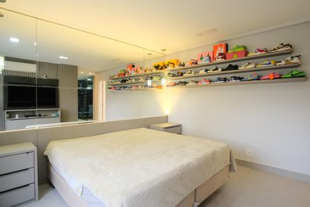 Apartamento à venda com 224m², 3 quartos e 4 vagasSuíte 1