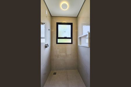 Casa de condomínio para alugar com 460m², 4 quartos e 4 vagasBanheiro da Suite 3