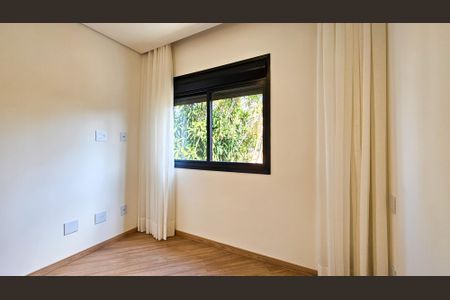 Casa de condomínio para alugar com 460m², 4 quartos e 4 vagasSuíte 3