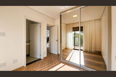 Casa de condomínio para alugar com 460m², 4 quartos e 4 vagasSuíte 1