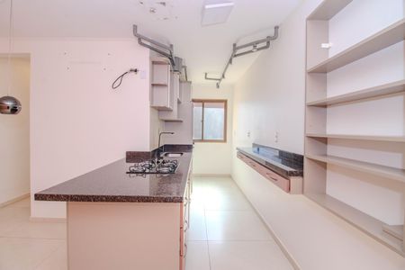 Apartamento à venda com 58m², 2 quartos e 1 vagaCozinha e Área de Serviço