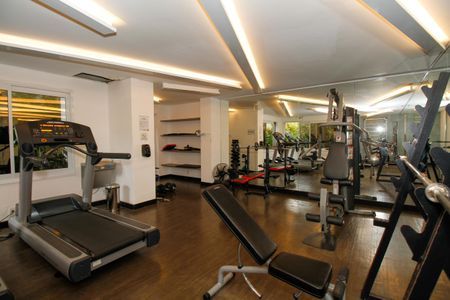 Studio à venda com 30m², 1 quarto e 1 vaga Studio à venda com 30m², 1 quarto e 1 vagaÁrea Comum - Academia