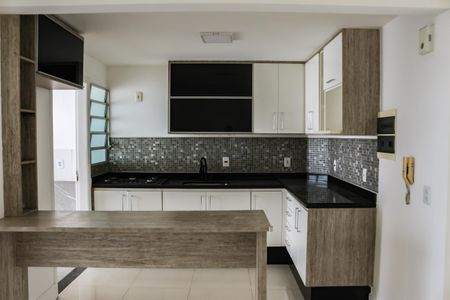 Casa de condomínio para alugar com 110m², 3 quartos e 2 vagasCozinha