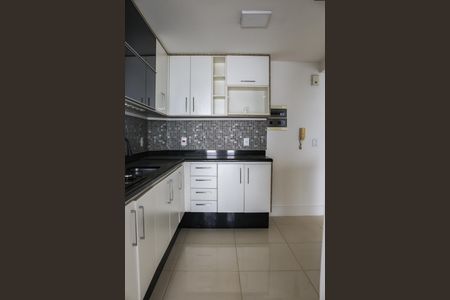 Casa de condomínio para alugar com 110m², 3 quartos e 2 vagasCozinha