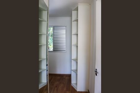 Casa de condomínio para alugar com 110m², 3 quartos e 2 vagasCloset /Suite