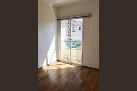 Casa de condomínio para alugar com 110m², 3 quartos e 2 vagasSuite