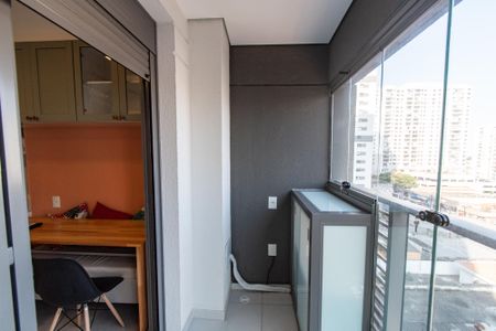 Varanda de kitnet/studio para alugar com 1 quarto, 24m² em Ipiranga, São Paulo
