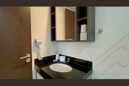 Studio à venda com 30m², 1 quarto e 1 vagaBanheiro Social