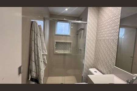 Apartamento para alugar com 62m², 2 quartos e 1 vaga Apartamento para alugar com 62m², 2 quartos e 1 vagaBanheiro da Suíte
