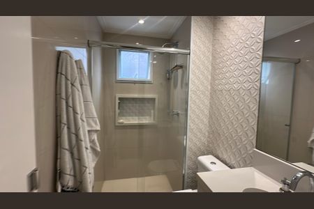 Apartamento para alugar com 62m², 2 quartos e 1 vaga Apartamento para alugar com 62m², 2 quartos e 1 vagaBanheiro da Suíte