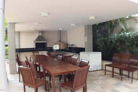 Apartamento para alugar com 62m², 2 quartos e 1 vaga Apartamento para alugar com 62m², 2 quartos e 1 vagaÁrea comum - Churrasqueira