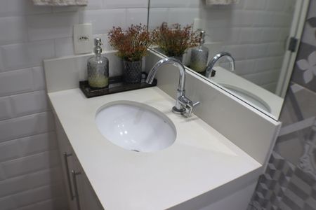 Apartamento para alugar com 62m², 2 quartos e 1 vaga Apartamento para alugar com 62m², 2 quartos e 1 vagaBanheiro