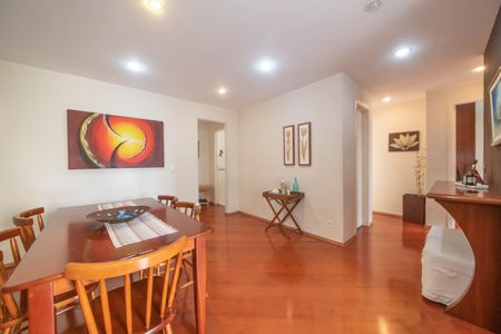 Apartamento à venda com 70m², 3 quartos e 1 vagaSala