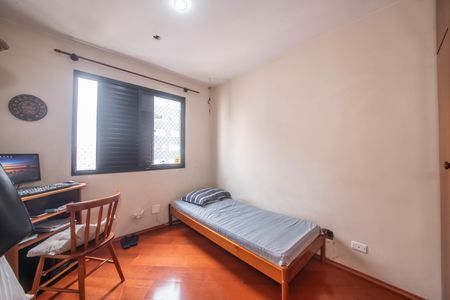 Apartamento à venda com 70m², 3 quartos e 1 vagaQuarto 2