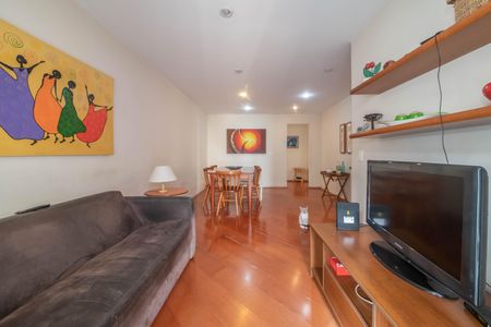 Apartamento à venda com 70m², 3 quartos e 1 vagaSala