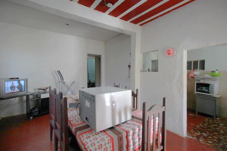 Casa à venda com 300m², 3 quartos e 4 vagas Casa à venda com 300m², 3 quartos e 4 vagasCopa