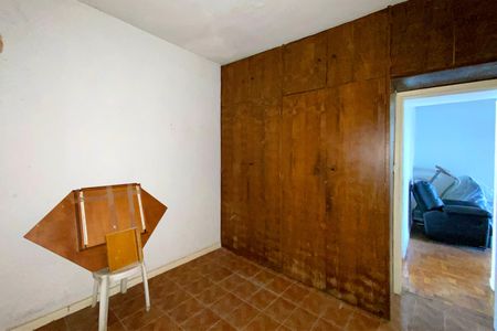 Casa à venda com 300m², 3 quartos e 4 vagas Casa à venda com 300m², 3 quartos e 4 vagasSuíte