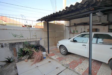 Casa à venda com 300m², 3 quartos e 4 vagas Casa à venda com 300m², 3 quartos e 4 vagasGaragem