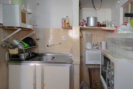 Casa à venda com 300m², 3 quartos e 4 vagas Casa à venda com 300m², 3 quartos e 4 vagasCozinha