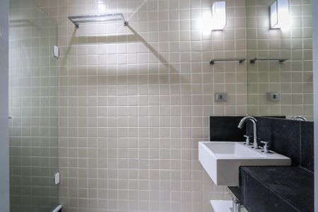 Apartamento à venda com 99m², 3 quartos e 2 vagasBanheiro da Suíte 1