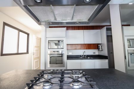 Apartamento à venda com 99m², 3 quartos e 2 vagasCozinha