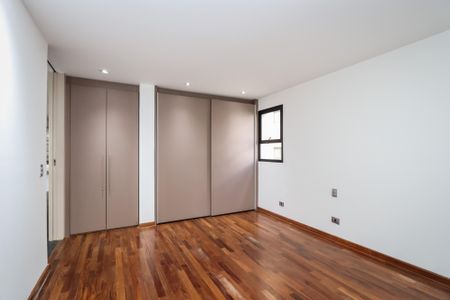 Apartamento à venda com 99m², 3 quartos e 2 vagasSuíte 1