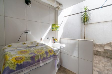 Casa à venda com 126m², 2 quartos e 1 vaga Casa à venda com 126m², 2 quartos e 1 vagaÁrea de Serviço