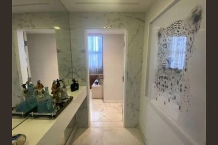 Apartamento à venda com 184m², 3 quartos e 4 vagas