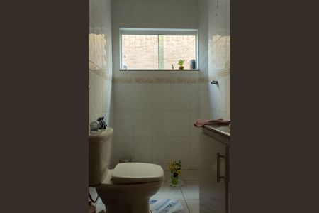 Casa à venda com 127m², 2 quartos e 2 vagas Casa à venda com 127m², 2 quartos e 2 vagasLavabo