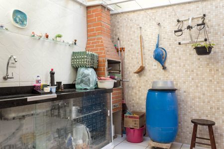 Casa à venda com 127m², 2 quartos e 2 vagas Casa à venda com 127m², 2 quartos e 2 vagasÁrea de Serviço