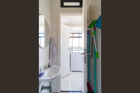 Apartamento à venda com 121m², 4 quartos e 3 vagasBanheiro de serviço