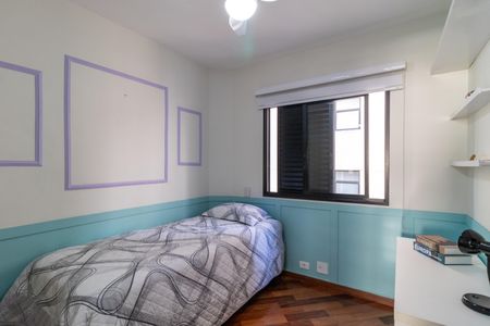 Apartamento à venda com 121m², 4 quartos e 3 vagasQuarto 3