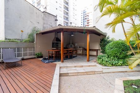 Apartamento à venda com 121m², 4 quartos e 3 vagasÁrea comum - Churrasqueira