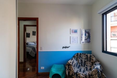 Apartamento à venda com 121m², 4 quartos e 3 vagasQuarto 2