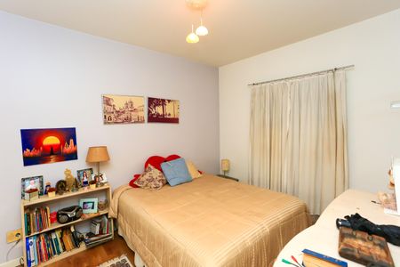 Apartamento à venda com 180m², 3 quartos e 2 vagasSuíte 2