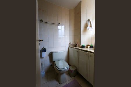 Apartamento à venda com 180m², 3 quartos e 2 vagasBanheiro da Suíte 2