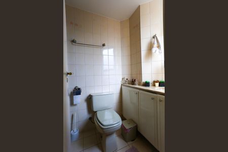 Apartamento à venda com 180m², 3 quartos e 2 vagasBanheiro da Suíte 2