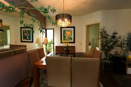 Apartamento à venda com 180m², 3 quartos e 2 vagasSala de Jantar